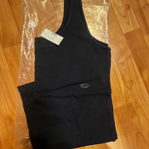 BOGO DEAL! |NWT|  Maurice’s Tanks Various Colours - Picture 8 of 15